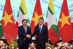 [Ảnh] Thủ tướng Lê Minh Hưng hội kiến Tổng thống nước Cộng hòa Liên bang Myanmar Min Aung Hlaing
