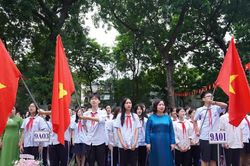 Trường THCS Kim Liên: chặng đường mới, trưởng thành và vun đắp truyền thống