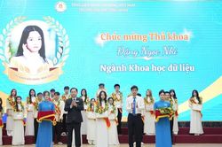 Hiệu trưởng Trường Đại học Công đoàn gửi thông điệp 3 yêu cầu với tân sinh viên