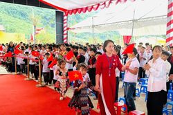 Đổi mới thực chất trong trường học tại Tuyên Quang