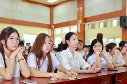 Khơi dậy khát vọng sáng tạo và cống hiến trong sinh viên