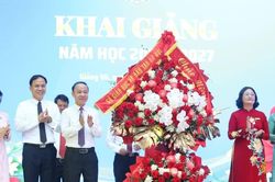 Thầy cô giáo khơi dậy hứng thú học tập, nuôi dưỡng học sinh hạnh phúc