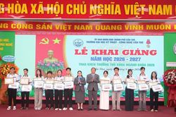 Trường ĐH Kỹ thuật - Công nghệ Cần Thơ khai giảng năm học, đón hơn 1.700 tân SV