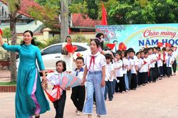 Hơn 1 triệu học sinh Phú Thọ bước vào năm học 2026-2027: Dấu ấn tinh gọn mạng lưới và khát vọng 'kết quả thực chất'