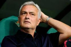 Jose Mourinho: Real Madrid chơi hay, nhưng thua vì quá thật thà