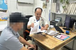 Triệu chứng tưởng vô hại, cụ ông 74 tuổi không ngờ bị đột quỵ