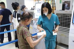 Bộ Y tế đề xuất thêm nhóm người không mất tiền đóng BHYT