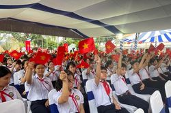 Phó Thủ tướng Nguyễn Văn Thắng dự lễ khai giảng tại TP Đồng Nai