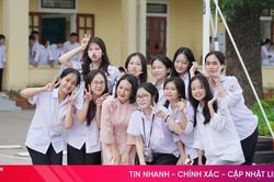 Khoảnh khắc rạng rỡ ngày khai giảng