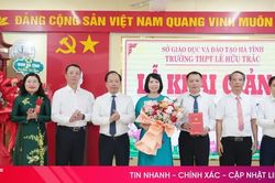 Xây dựng môi trường giáo dục thân thiện, tạo động lực để giáo viên và học sinh dạy tốt, học tốt