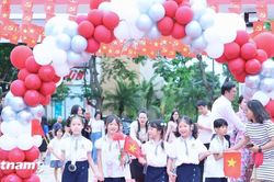 Cả nước rộn ràng trong lễ khai giảng năm học mới 2026-2027