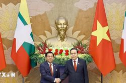 Chủ tịch Quốc hội Trần Thanh Mẫn hội kiến Tổng thống Myanmar Min Aung Hlaing