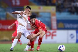 Công an Hà Nội - Hà Tĩnh: Nhà đương kim vô địch thị uy sức mạnh