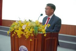 Tân sinh viên cần chủ động thích nghi môi trường học tập mới