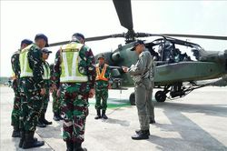 Năm nước diễn tập đổ bộ đường không tại Indonesia