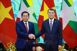 Thủ tướng Lê Minh Hưng hội kiến Tổng thống Myanmar Min Aung Hlaing