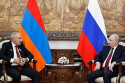 Thủ tướng Armenia bác bỏ tầm quan trọng của căn cứ Nga, ông Putin nói gì?