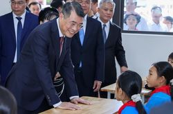 Từ “dạy những gì mình có” đến “dạy những gì người học và đất nước cần”