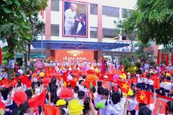 Tưng bừng không khí khai giảng năm học mới 2026 - 2027 tại Hà Nội