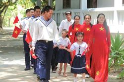 Rộn rã tiếng trống khai trường nơi đầu sóng Trường Sa