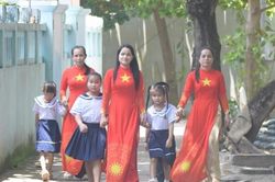 Tiếng trống khai giảng vang vọng giữa biển trời Trường Sa