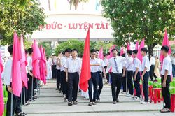 Sắc màu ngày tựu trường của học sinh Đà Nẵng