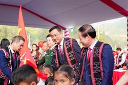 Phó Thủ tướng Chính phủ Lê Tiến Châu dự khánh thành Trường Phổ thông nội trú Tiểu học và THCS Tây Giang