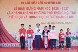 Phó Chủ tịch HĐND tỉnh Bùi Minh Hải dự Lễ khai giảng năm học mới tại xã Quảng Lâm