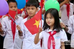 Niềm vui ngày khai trường
