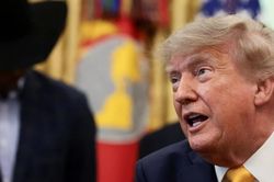 Căng thẳng Mỹ - Iran tiếp tục leo thang: Washington dọa tấn công cơ sở hạt nhân ngầm, Tehran cảnh báo khủng hoảng năng lượng