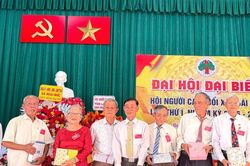 Để người cao tuổi sống vui, sống khỏe