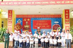 Đoàn Kinh tế-Quốc phòng 79 đồng hành cùng học sinh vùng đồng bào dân tộc thiểu số