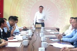 Phó Chủ tịch Thường trực UBND tỉnh Nguyễn Mạnh Tuấn làm việc với xã Xín Mần