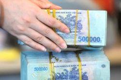 Dòng tiền 400.000 tỷ đồng và bài toán 'khéo co' để nắn vốn vào sản xuất thực