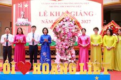 Đào tạo tri thức gắn liền với rèn luyện đạo đức
