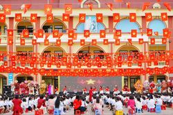 Ngoại thành Hà Nội tưng bừng trong ngày khai trường