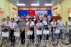 Tiếp bước cho em đến trường