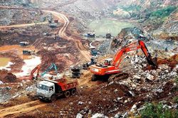 Từ 15/9, thay đổi đầu mối quản lý khu công nghiệp, địa chất và khoáng sản