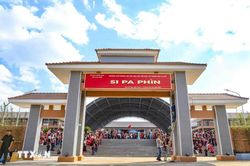 Những ngôi trường nội trú liên cấp mới gieo mầm tri thức nơi biên giới