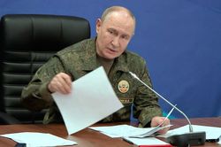Tổng thống Putin ra lệnh ngừng tấn công Kiev trong 3 ngày