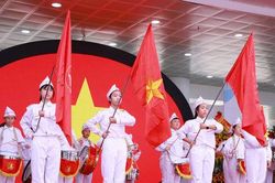 Sáng nay (5-9), hơn 23 triệu học sinh, sinh viên cả nước cùng dự Lễ khai giảng năm học mới