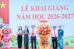 Hơn 10.600 học sinh xã Ứng Thiên tưng bừng khai giảng năm học 2026-2027