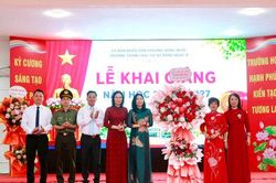 Phường Đông Ngạc: Gần 25.000 học sinh rộn ràng khai giảng năm học mới