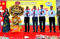 Học sinh phường Thanh Liệt hân hoan bước vào năm học mới