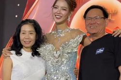 Bố mẹ đẻ Hoa hậu Bảo Ngọc gây chú ý trước chung kết Miss World 2026
