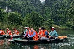 Định vị lại du lịch trong cấu trúc phát triển quốc gia và yêu cầu cấp bách hoàn thiện thể chế