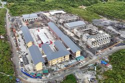 Từ những lớp học tạm bợ đến nền tảng mới cho giáo dục vùng biên