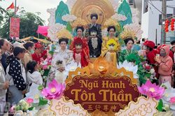 Nhộn nhịp Lễ hội Nghinh Ông tại Lâm Đồng