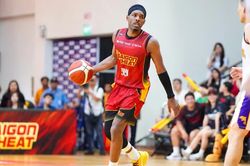 Bán kết VBA 2026: Saigon Heat thắng sát nút Nha Trang Dolphins