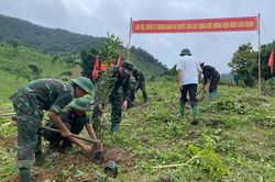 Đồng hành với nhân dân xây dựng quê hương